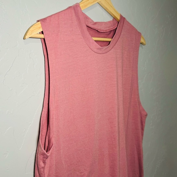 Rae Mode DreamKnit Sleevless Love Tank Ultra Soft Cranberry Mauve Size Large NWT - Picture 8 of 14